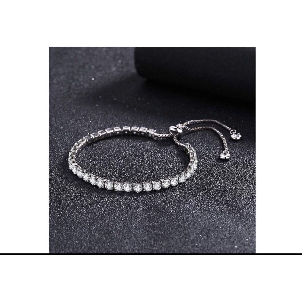 Gorgeous 8 Ct. Round Cut Sim Diamond Bolo Tennis Bracelet~18KWGP~New